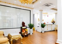 Queen Hotel Hue By Belvilla