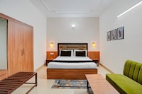 Hotel O S R International 