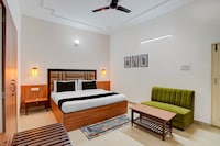 Hotel O S R International 