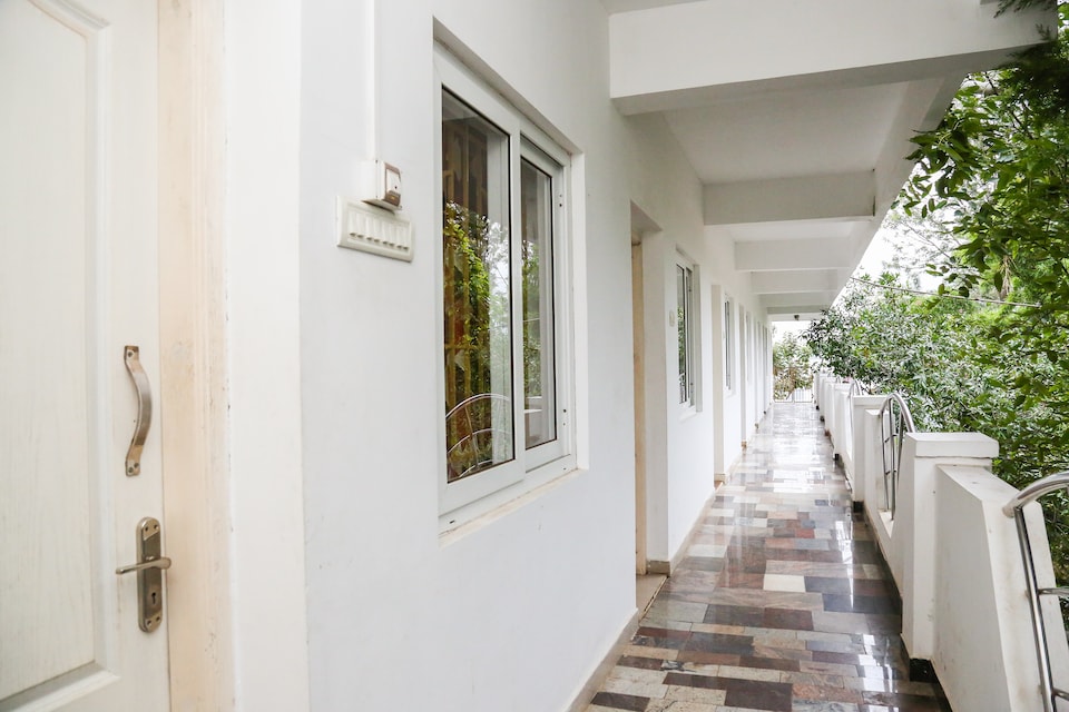 OYO Hotel Holiday Home, Yercaud, Yercaud