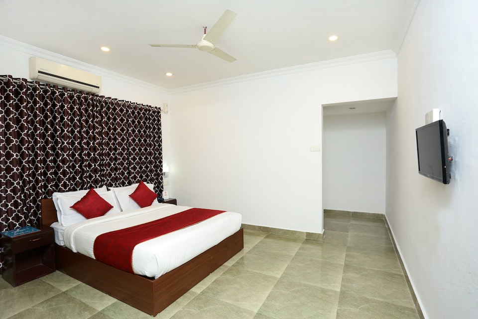 OYO 15554 Hotel Al Saj, Technopark Trivandrum, Trivandrum