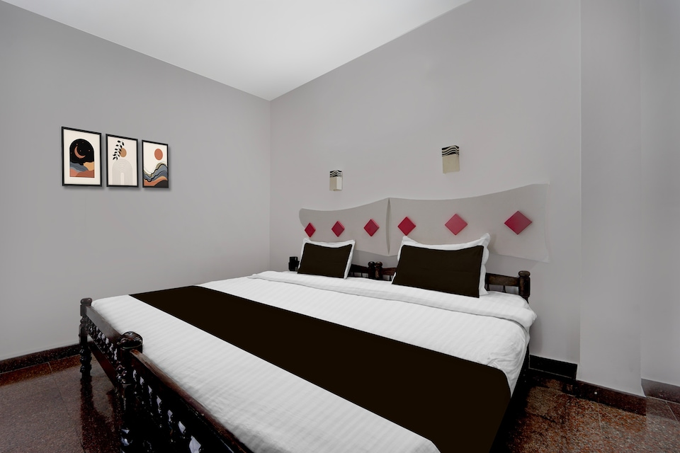 Hotel O Alappuzha Near General Hospital Junction, Alappuzha Town Alappuzha, अलाप्पुझा