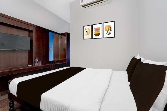 Hotel O Alappuzha Near General Hospital Junction
