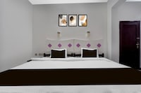 Hotel O Alappuzha Near General Hospital Junction