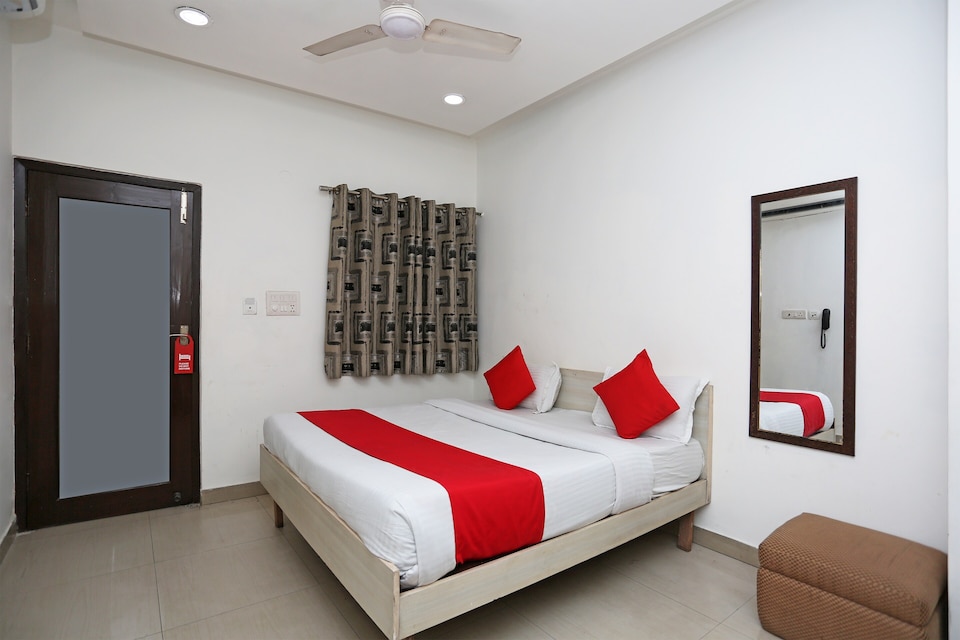 OYO Bir Home Stay Near Lotus Temple, Nizamuddin Delhi, Delhi