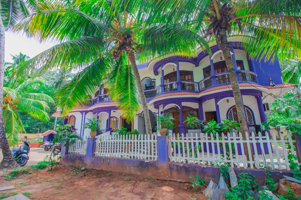 OYO 15583 Home Enticing 1 BHK Calangute, Calangute Goa, Goa