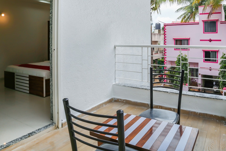 Capital O 15610 Omkar Executive, Koregaon Park Pune, Pune