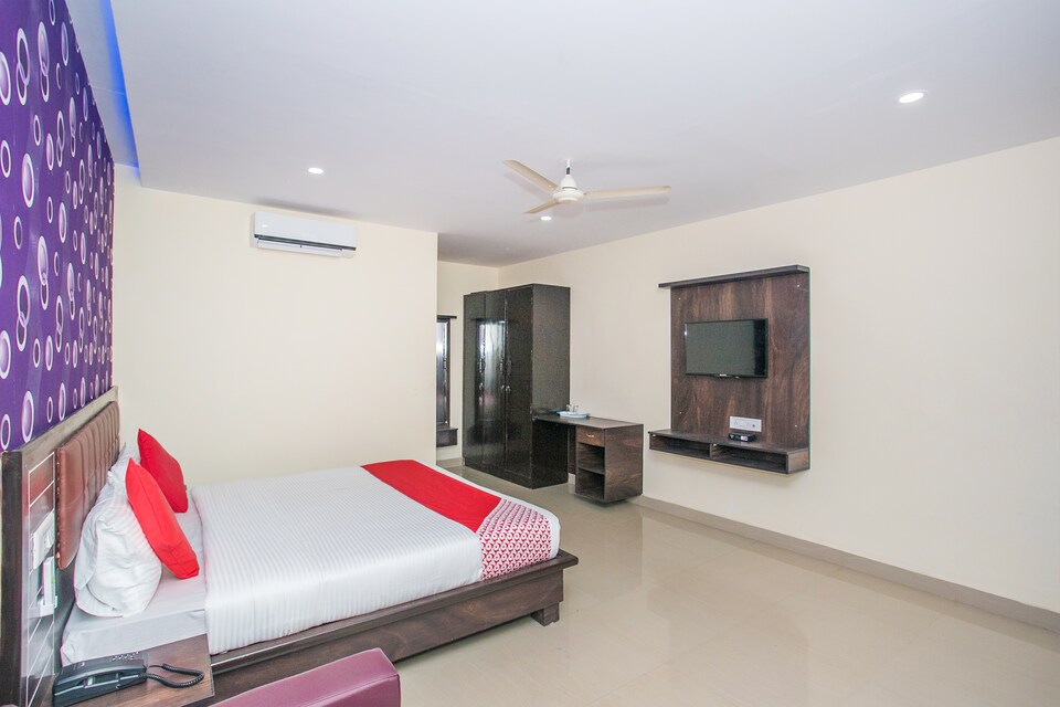 Capital O 15632 Shree Vare Comforts, Electronic City Phase 2 Bangalore, Bangalore