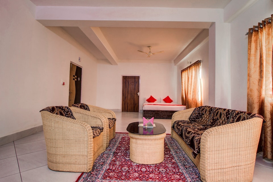 OYO 15636 Mountain Green, Matighara Darjeeling More Siliguri, Siliguri