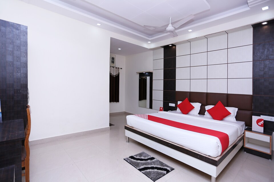OYO 15643 Laxmi Sadan Residency, Bhupatwala Haridwar, Haridwar
