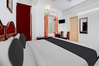 Super Collection O Chalai Bazaar Near Railway Station Formerly Galaxy Inn