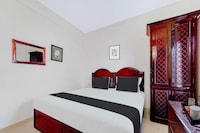 Super Collection O Chalai Bazaar Near Railway Station Formerly Galaxy Inn