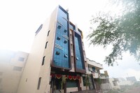 Capital O Hotel Jalsa Dlx