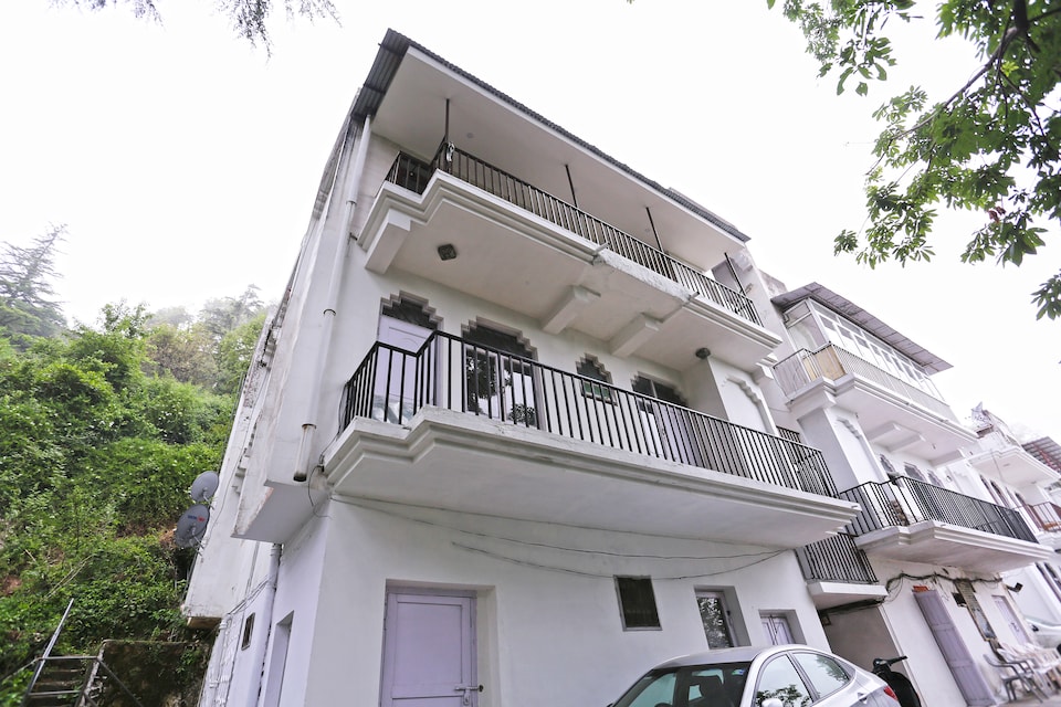 OYO Home 15678 Exotic 1BHK, Library Chowk Mussoorie, Mussoorie