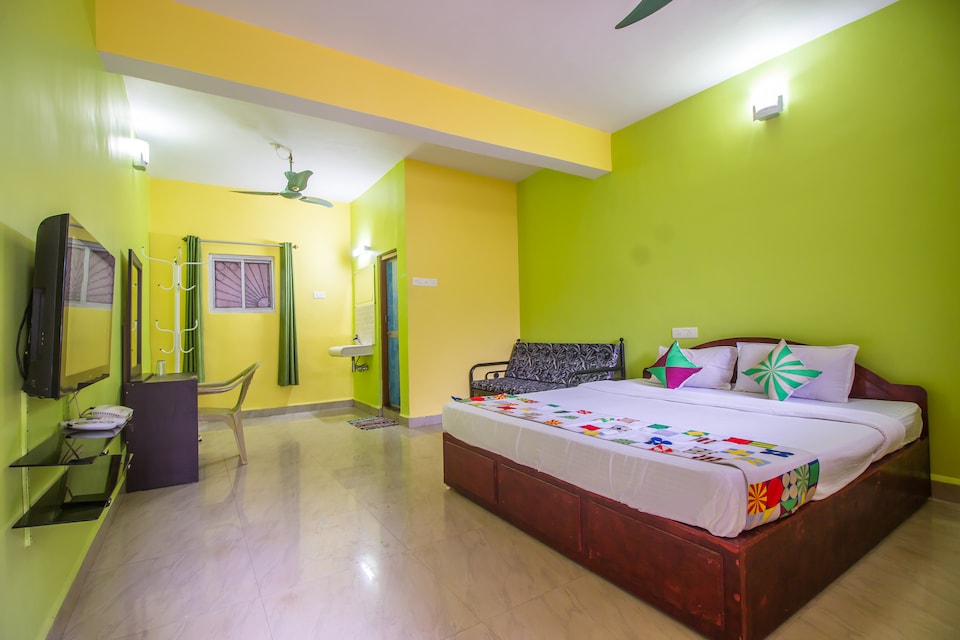 OYO 15693 Home Field View Studio Colva, Colva Goa, Goa