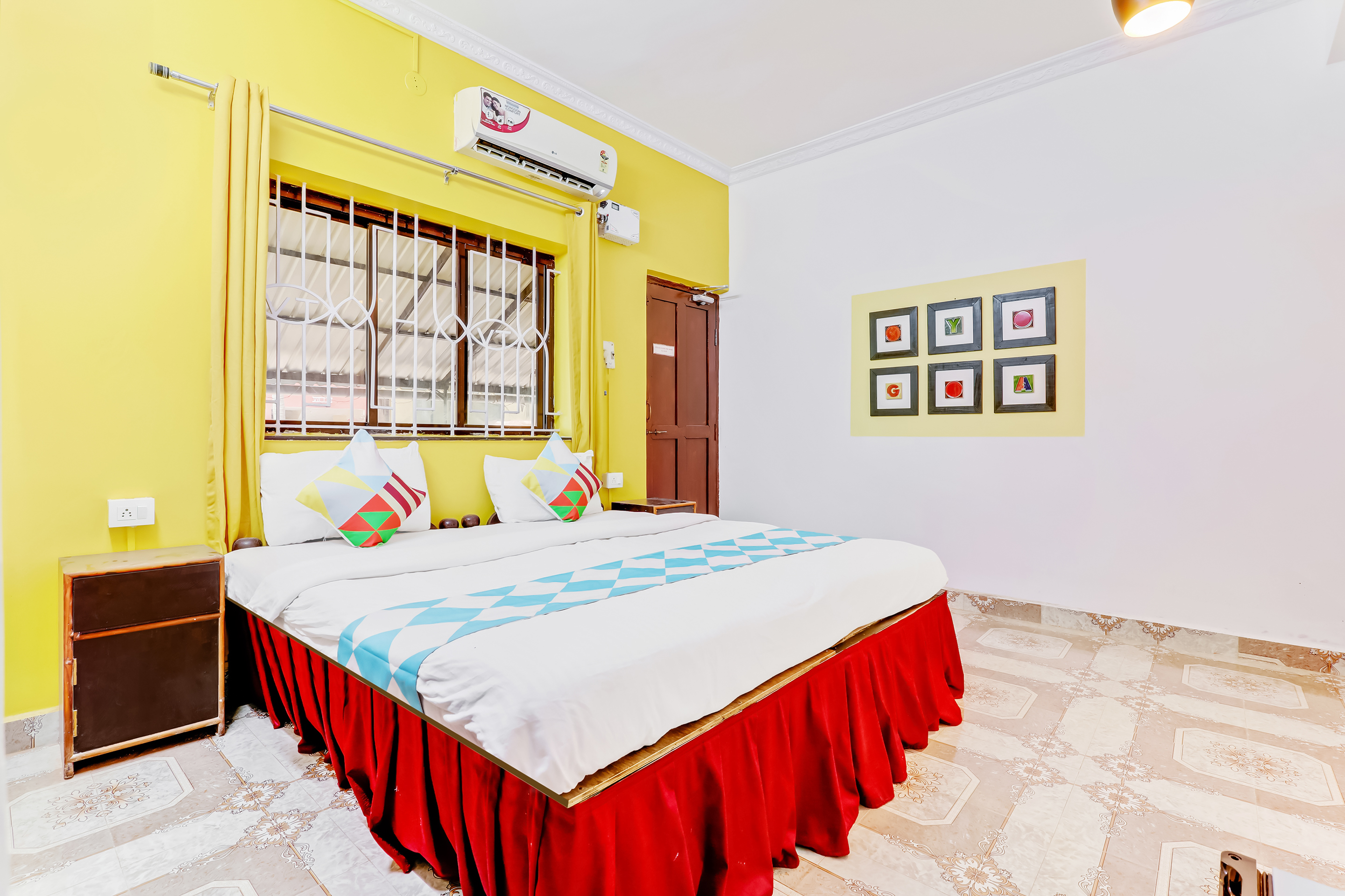 OYO Home 15697 Beach View Studio Candolim, Candolim Goa, Goa