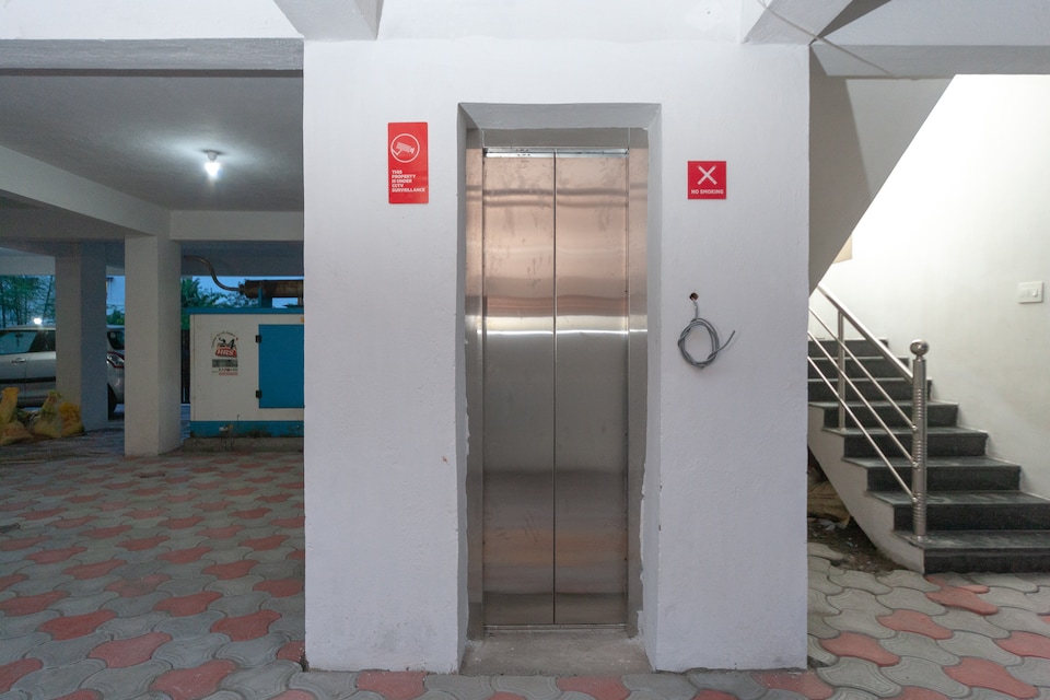 Live as COM384, Tirchy Road Coimbatore, Coimbatore