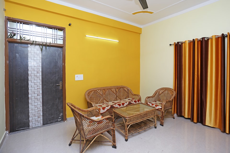 OYO Home 15712 Home Spacious 2bhk Near Sahastradhara Crossing, Sahastradhara Road, Dehradun