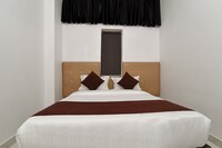 OYO Red Inn Near Leisure Valley Park