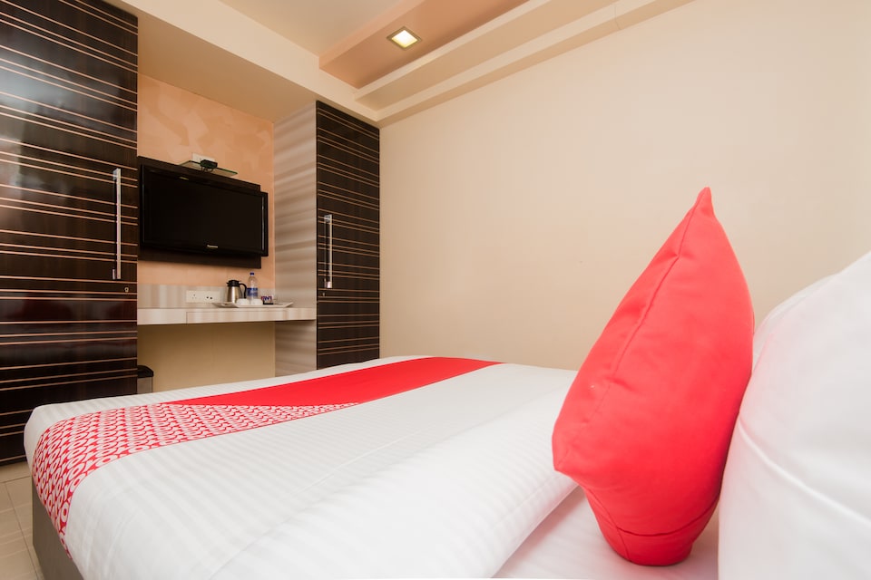 OYO Hotel 15719 Hotel Banjara, Mumbai Dadar-Worli-Parel, Mumbai