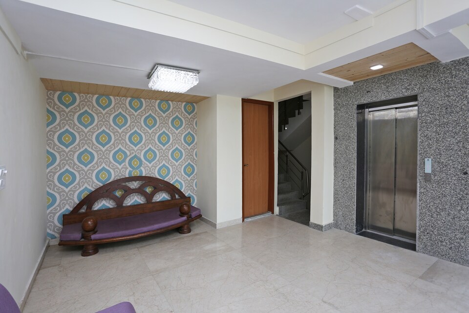 OYO 15731 Corpo Residencia, Medanta, Gurgaon