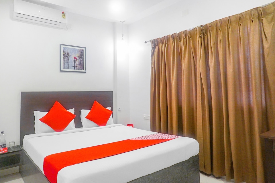 OYO Z Inn, Hadapsar Pune, Pune