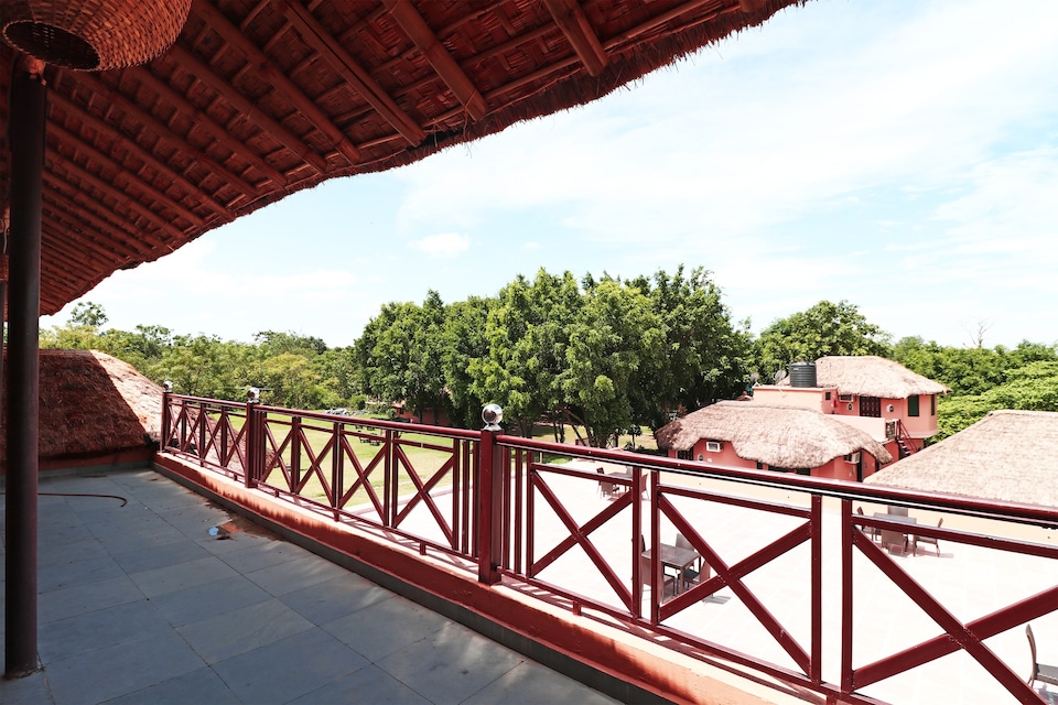 OYO Kyari Corbett, Kyari Corbett-Ramnagar, Corbett-Ramnagar
