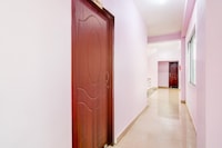 Super Collection O SF Road Siliguri Formerly Jyoti Hotel