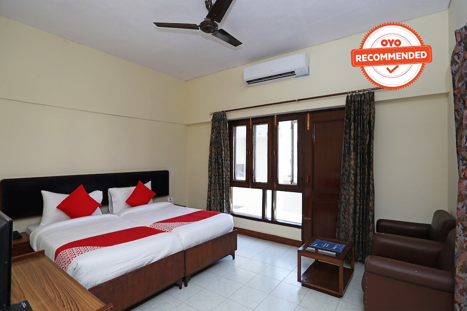 OYO Flagship 15791 Hotel Executive Butler Colony, Hazratganj Lucknow, Lucknow