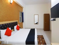 Hotel O Sector 63 Noida Formerly Daya Inn