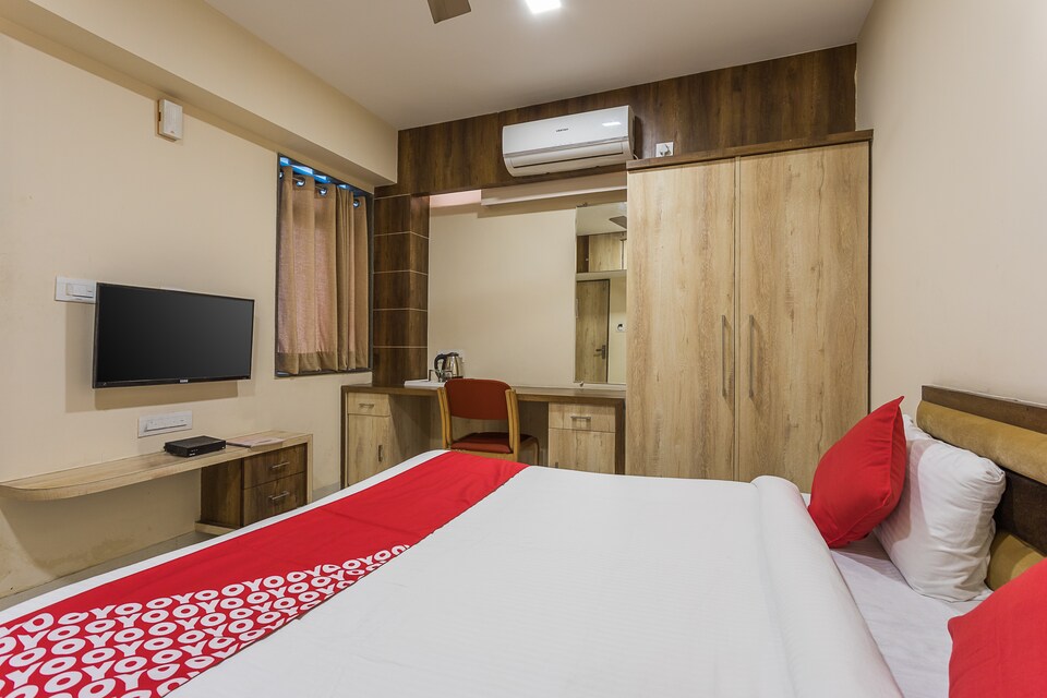 Capital O 15855 The Tripti, Vijay Nagar Indore, इंदौर