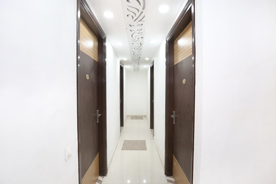 OYO 15863 Hotel Royal Vij, Amritsar Bus Stand, Amritsar