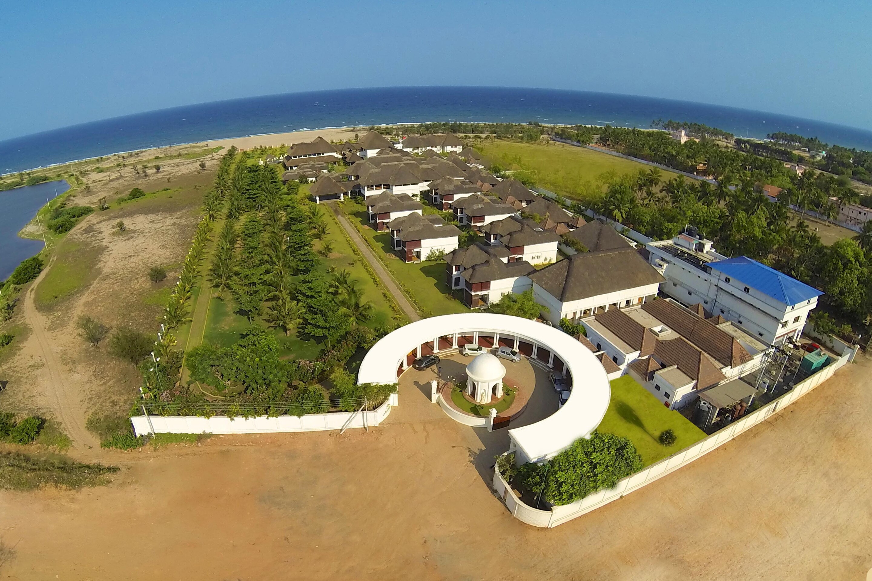 62 Hotels Near Paradise Beach Pondicherry Book Hotel 20520 Palette Resorts Le Pondy In Pondicherry