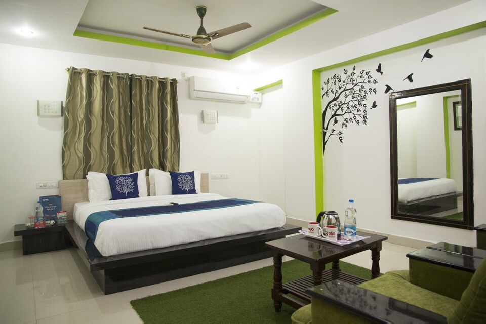 OYO 2721 Thanusri Sairam Inn, Tirumala Bypass Road, Tirupati