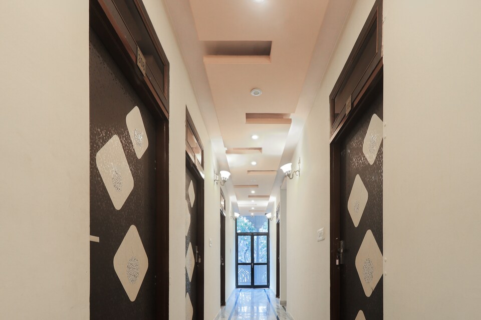 Collection O 15917 Moon Stone, Amer, Jaipur