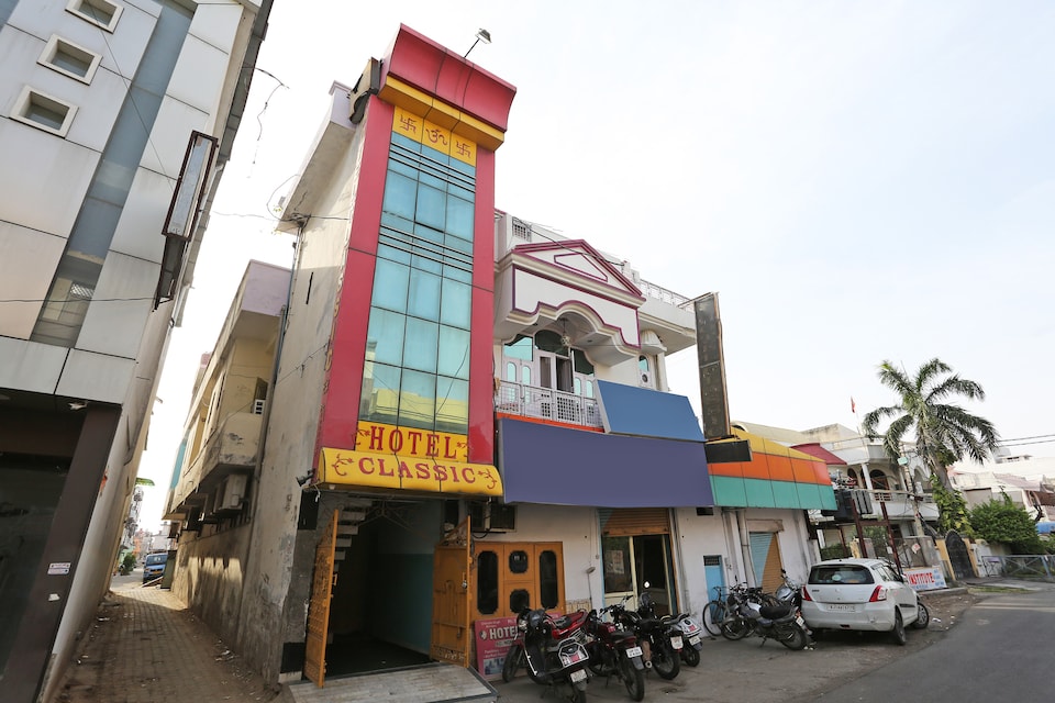 OYO 15920 Hotel Classic, Meerut, Meerut