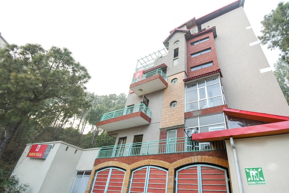 OYO 15946 Hotel Barog Villa, Dharampur Kasauli, Kasauli