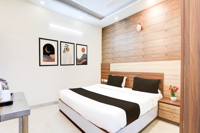 Hotel O by OYO Chandigarh Highway Near Prabhat Road