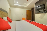 OYO Hotel Srees