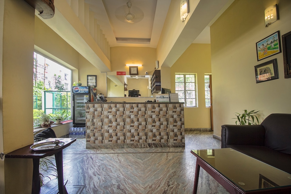 OYO 15953 North Bengal Guest House, Siliguri Junction Siliguri, Siliguri