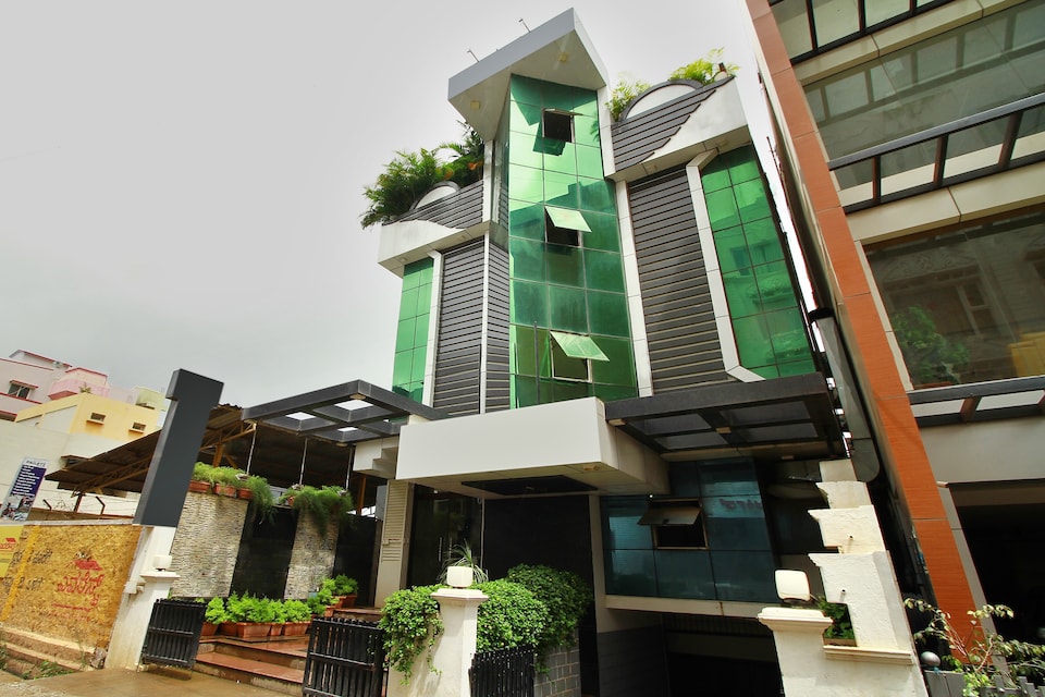 OYO 15955 Rest Inn, Chikmagalur-II, Chikmagalur