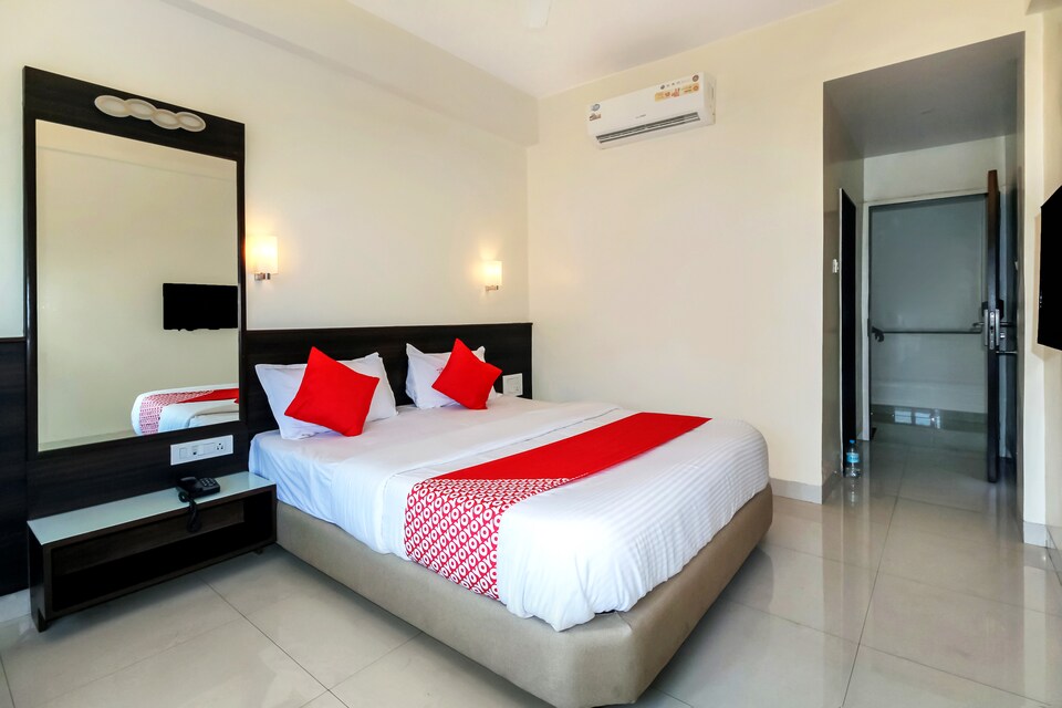 OYO 2726 Hotel Elegant, Kolhapur, Kolhapur