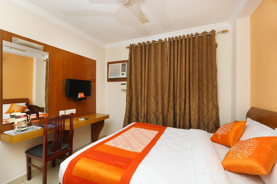 OYO 15963 City Manor, Kottivakkam, Chennai
