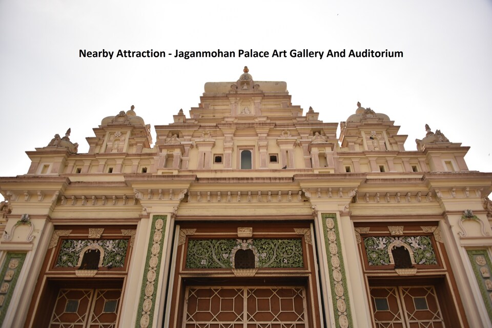 Capital O 15964 NI Ambaari Suites, Mysore City Center, Mysore