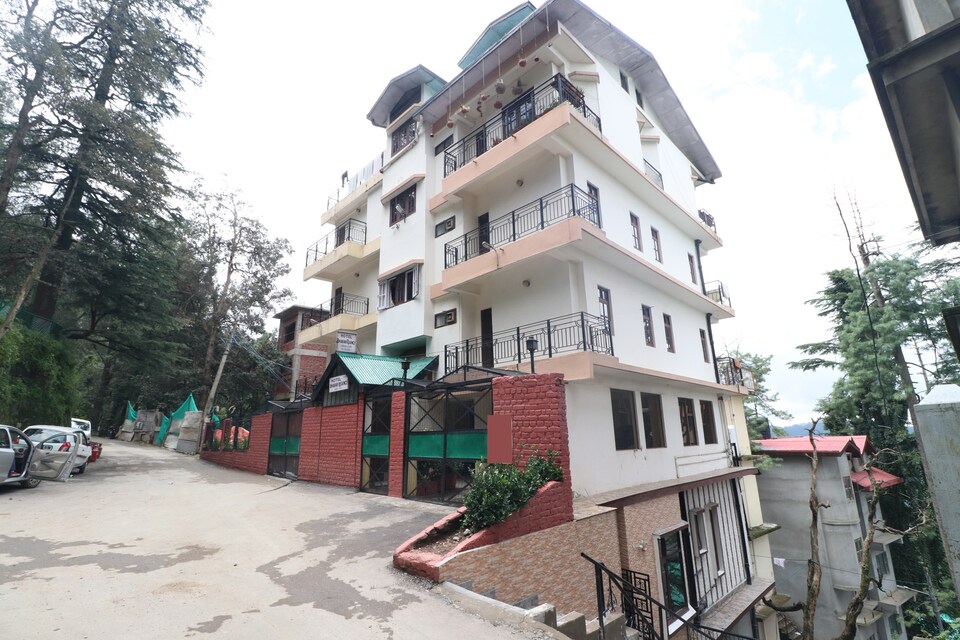 OYO 15969 Home Luxurious 3BHK  Bharari, New Shimla, Shimla