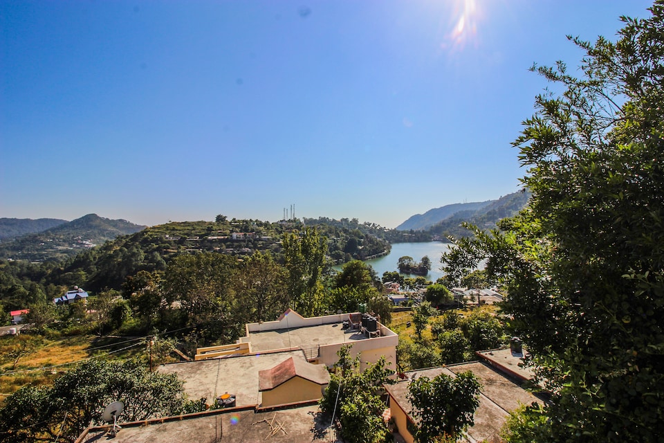 OYO Home 15978 Spacious 2BHK, Bhimtal Nainital, Nainital