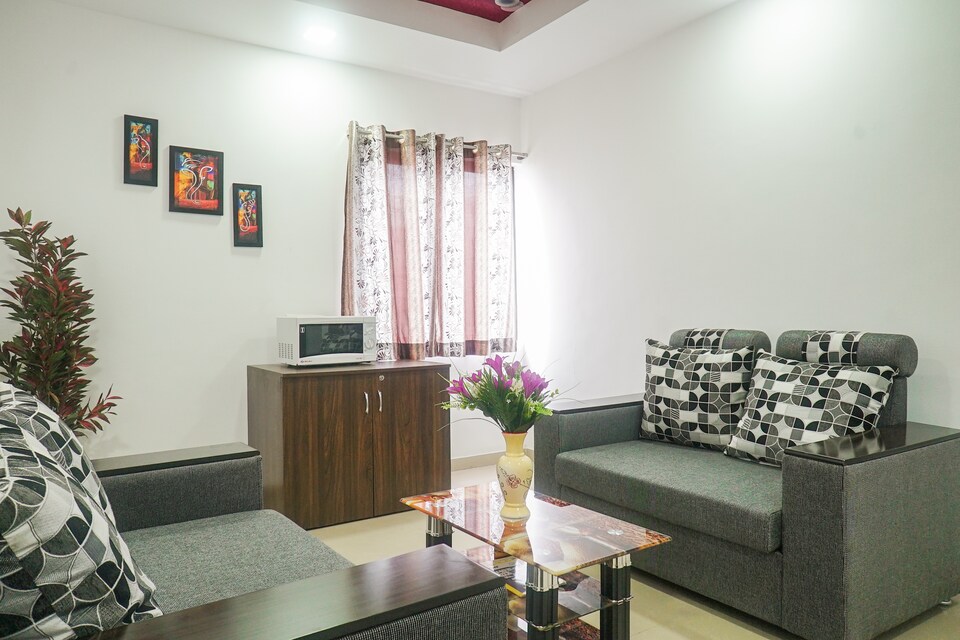 OYO 15988 Soberdreams Service Apartment, Hinjewadi Pune, Pune