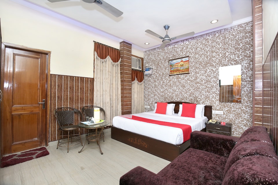OYO 15998 Hotel Ma International, Amritsar Bus Stand, Amritsar