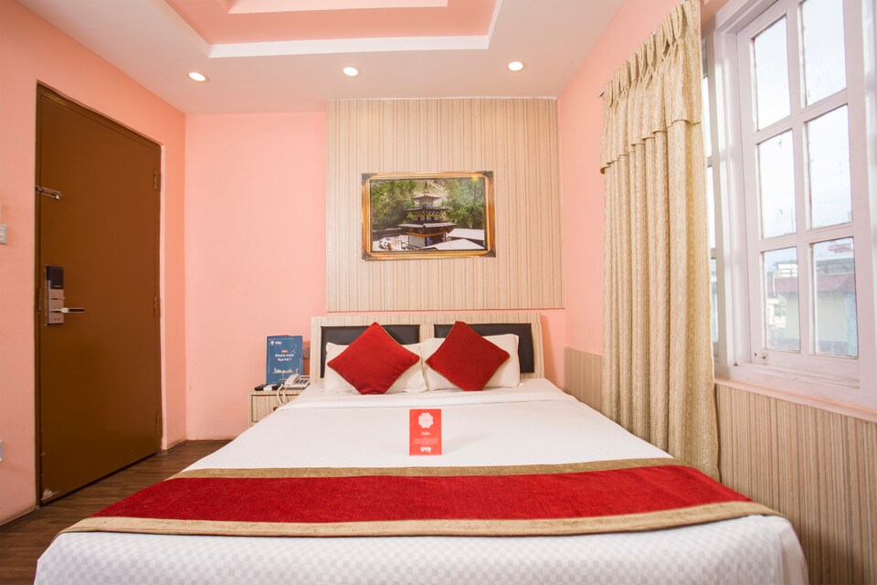 OYO 152 Kathmandu Airport Hotel, Gaushala Kathmandu, Kathmandu