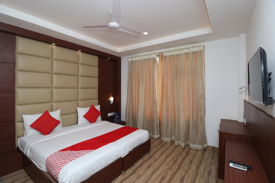 Live as AGR580, Shilpgram, Agra